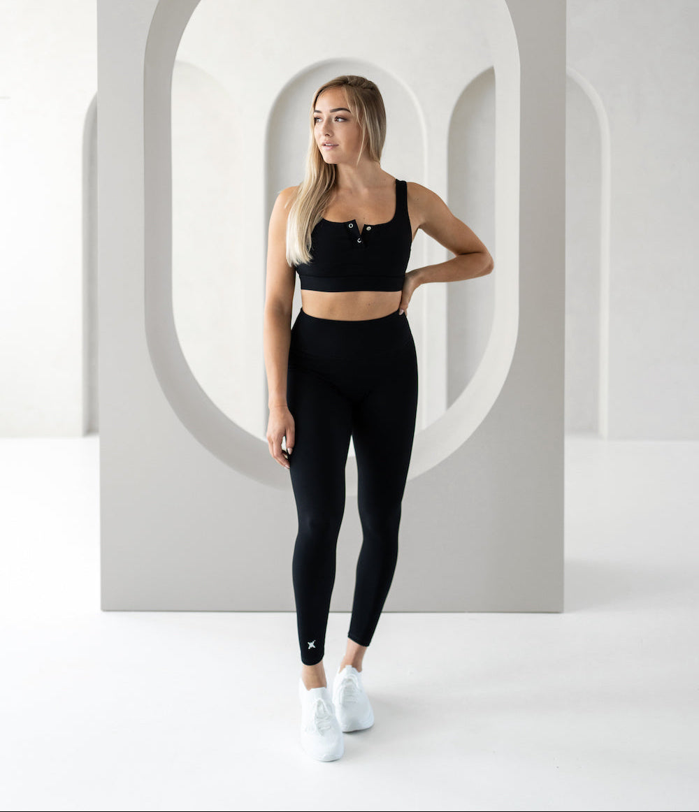 THE SPORTS BRA | Jet Black